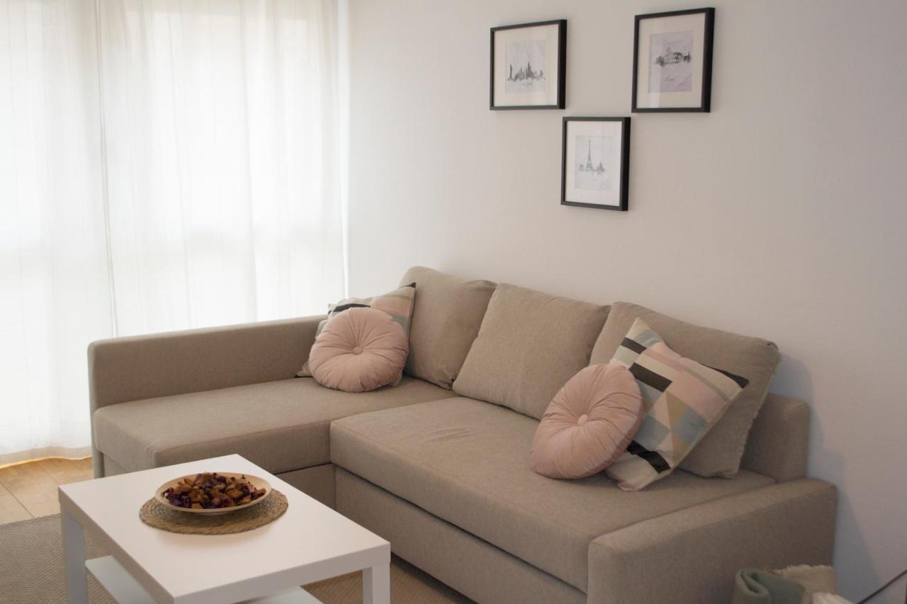 Apartamenticos Torrenueva I Apartment Zaragoza Bagian luar foto