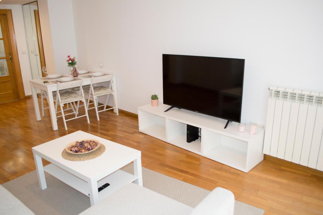 Apartamenticos Torrenueva I Zaragoza Bagian luar foto